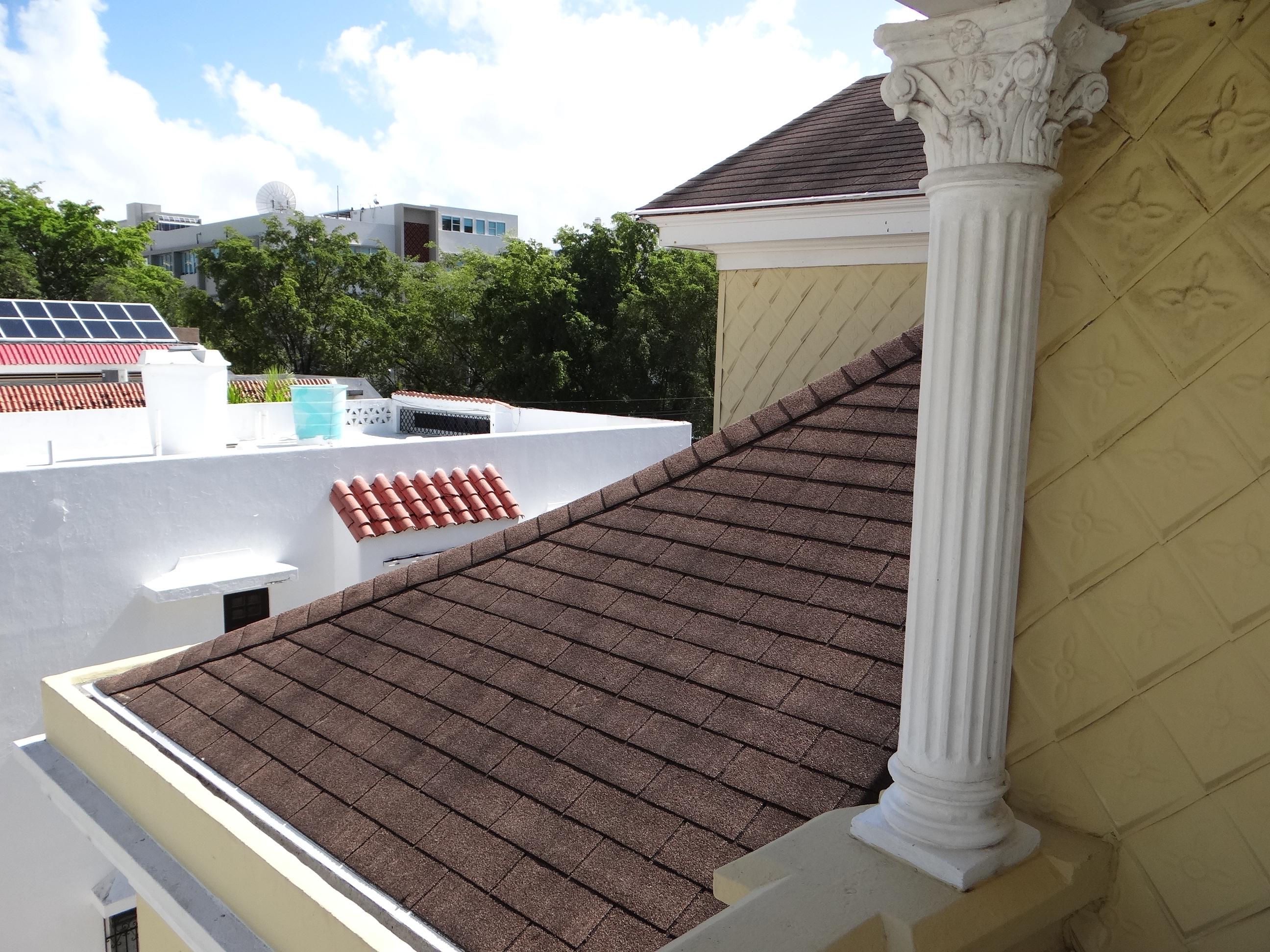 Casa La Giralda - Avenida Miramar, esquina calle Marti 651 - San Juan (Miramar) - 2014 00020